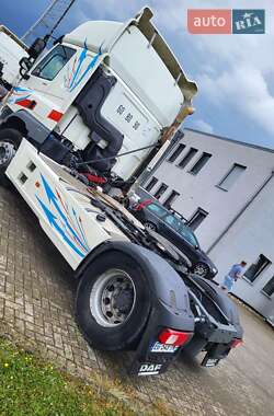 Тягач DAF CF 2016 в 