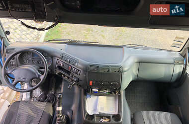 Тягач DAF CF 2005 в 