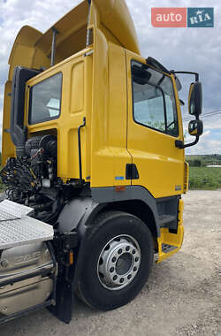 Тягач DAF CF 2013 в 