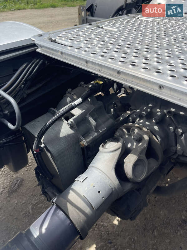 Тягач DAF CF 2013 в Заліщиках