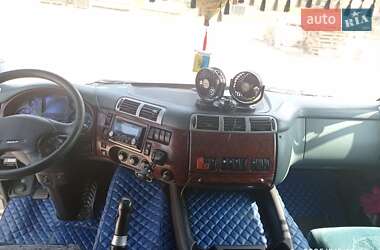Тягач DAF CF 2003 в 