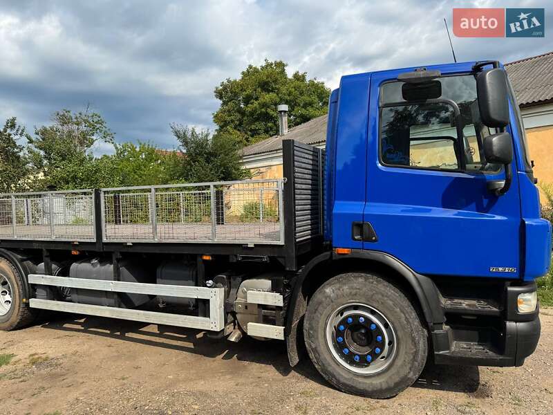 Кран-манипулятор DAF CF 2006 в Черновцах