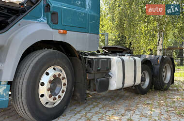Тягач DAF CF 2010 в 