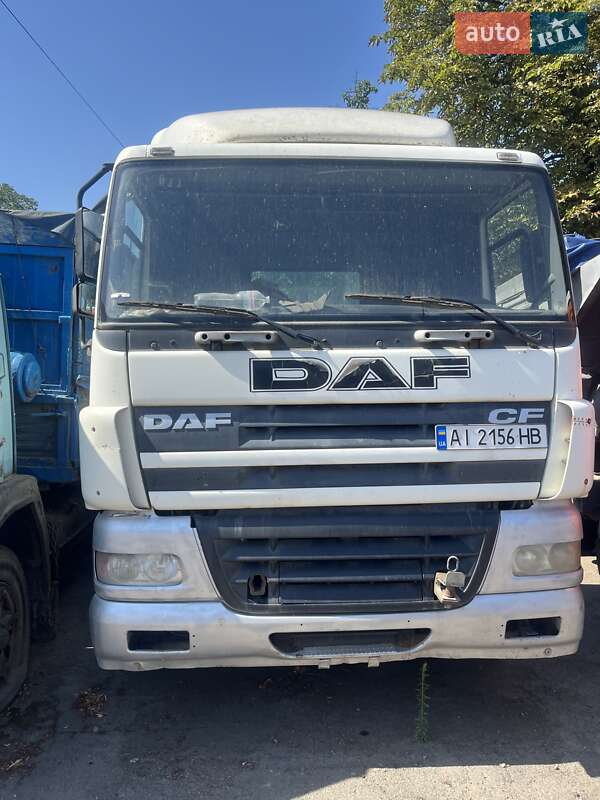 Тягач DAF CF 2005 в 