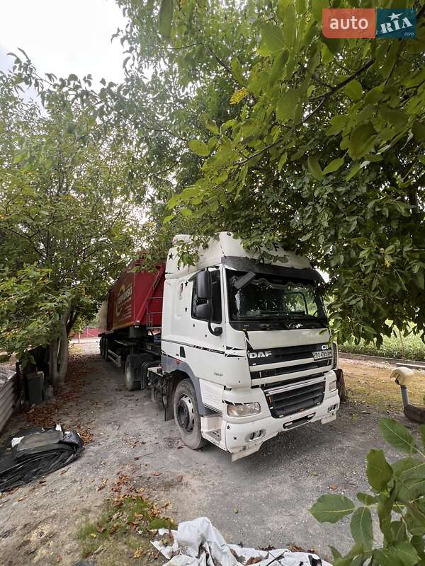Тягач DAF CF 2007 в Борщеве
