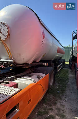 Цистерна DAF CF 2013 в 