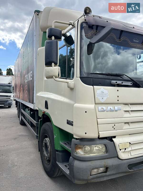 Вантажний фургон DAF CF 2005 в Василькові