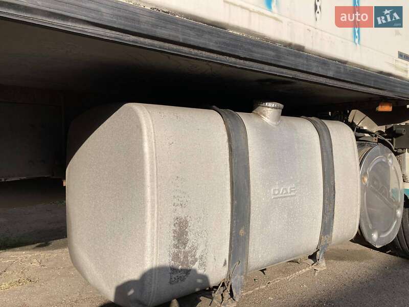 Грузовой фургон DAF CF 2002 в Черкассах