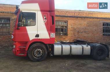 Тягач DAF CF 2007 в 