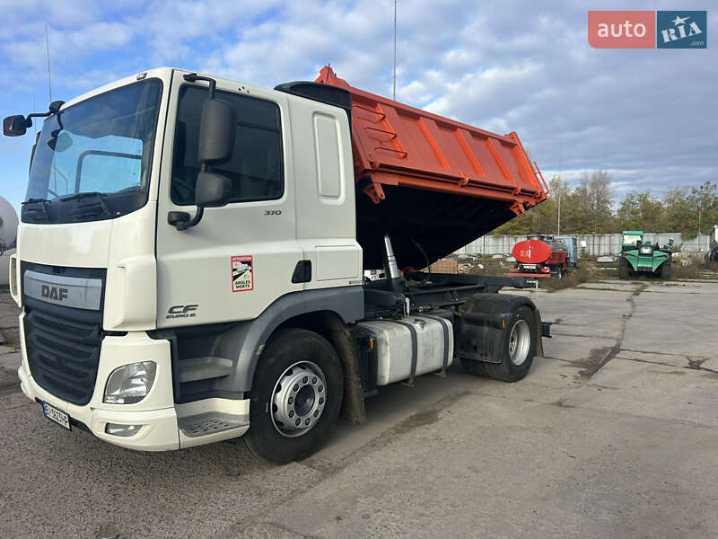 Самоскид DAF CF 2015 в Миргороді