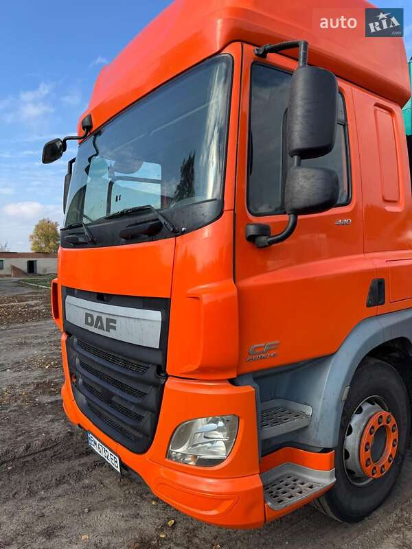 Тягач DAF CF 2014 в Сумах
