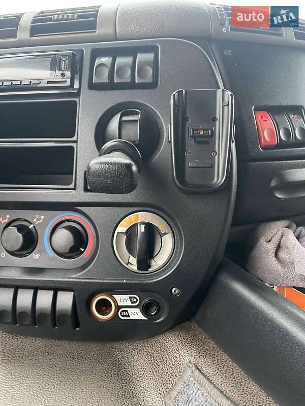 Тягач DAF CF 2011 в Львові