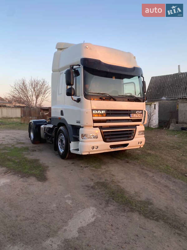 Тягач DAF CF 2011 в Александровке