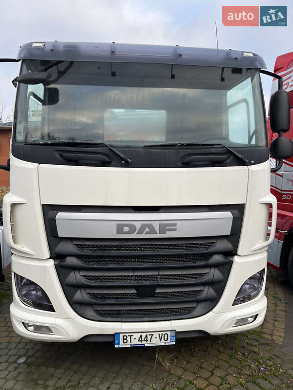 Тягач DAF CF 2015 в Виннице