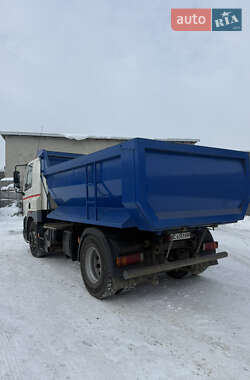 Самосвал DAF CF 2006 в Львове