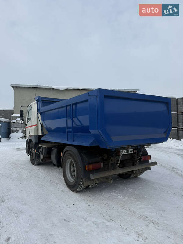 Самосвал DAF CF 2006 в Львове