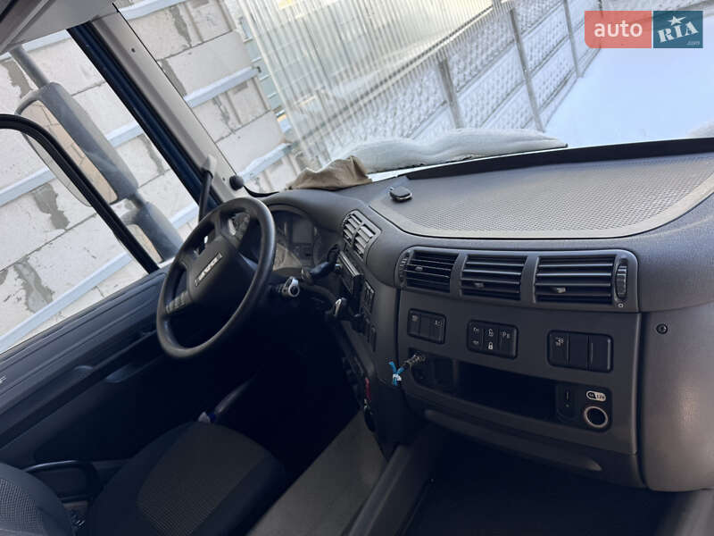 Тягач DAF CF 2015 в Житомире