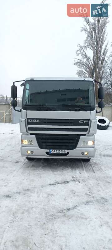 Самосвал DAF CF 2012 в Умани