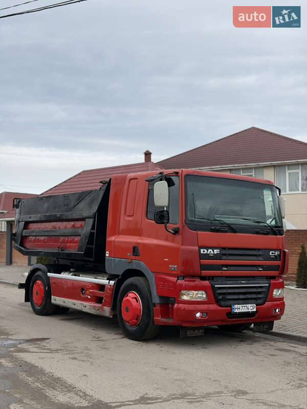 2007 DAF CF, VIN XLRTE85MC0E799705:plate — фото 1 (autoria)