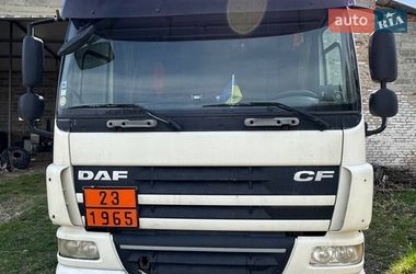 Тягач DAF CF 2009 в Ровно