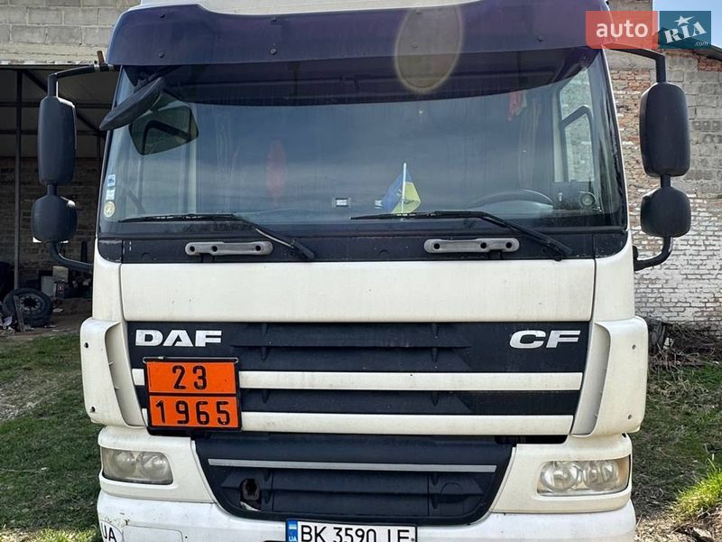 2009 DAF CF, VIN XLRTE75PC0E856291:plate — фото 1 (autoria)