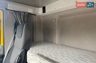 Тягач DAF CF 2016 в Лопатине