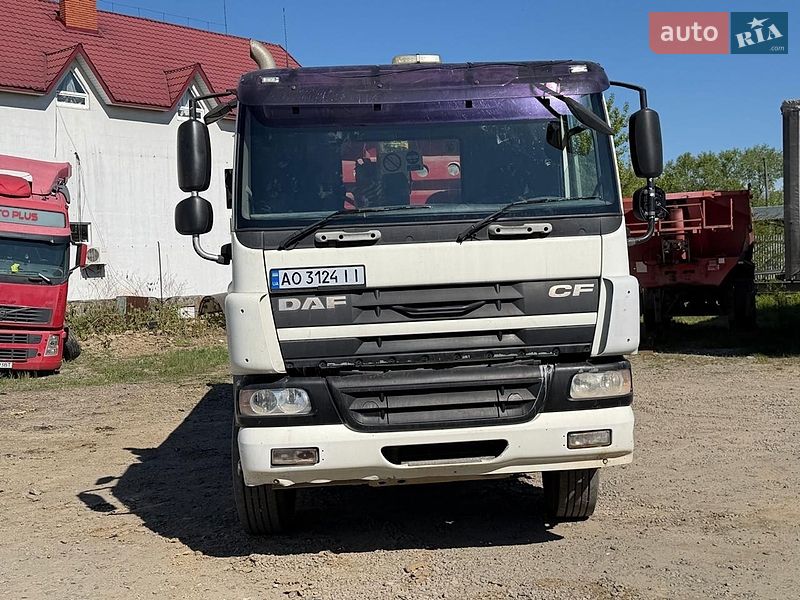 Самоскид DAF CF 2008 в Тячеві