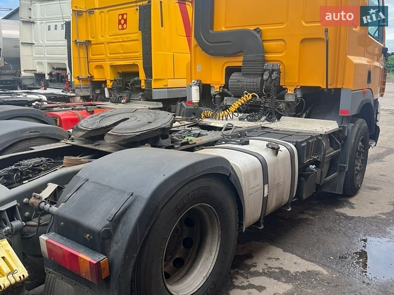 Цистерна DAF CF 2011 в Березані