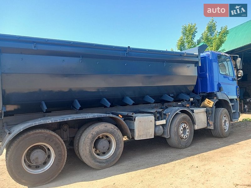 Самоскид DAF CF 2017 в Ромнах
