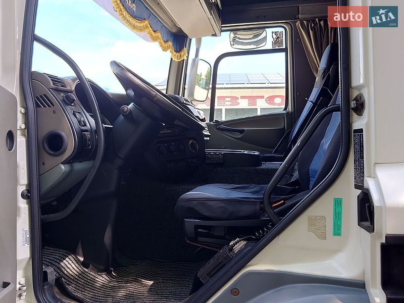 Тягач DAF CF 2008 в Черновцах
