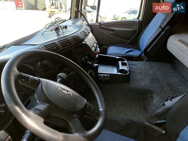Тягач DAF CF 2008 в Черновцах