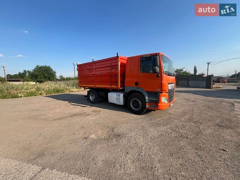 Зерновоз DAF CF 2015 в Кривому Розі