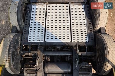 Автовоз DAF CF 2016 в Рівному