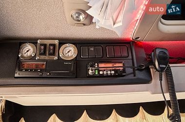 Автовоз DAF CF 2016 в Рівному