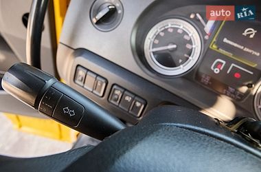 Автовоз DAF CF 2016 в Рівному