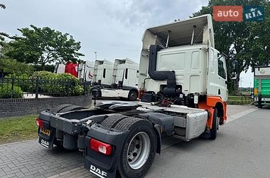 Тягач DAF CF 2015 в Рівному