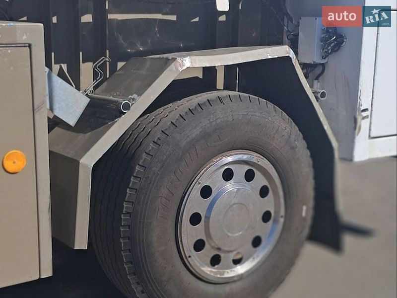 Бензовоз DAF CF 2007 в Полтаві