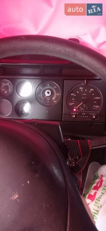 Тентованый DAF FA 1997 в Киеве