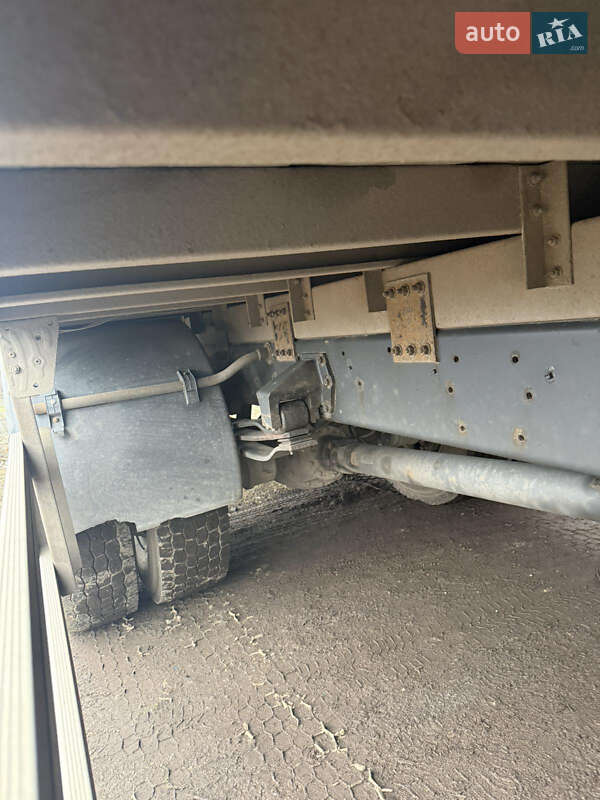 Грузовой фургон DAF FA 2015 в Шепетовке