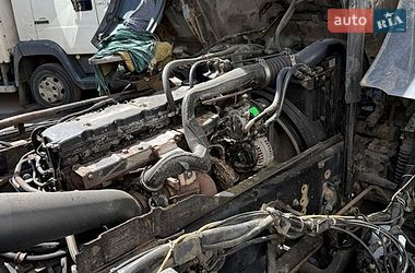 Грузовой фургон DAF FA 2003 в Киеве