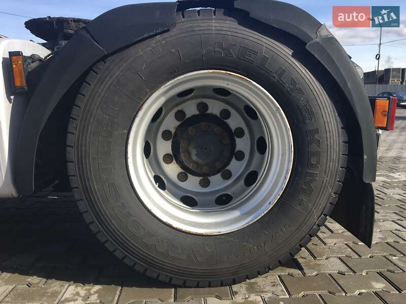 Тягач DAF FT 2007 в Хусте