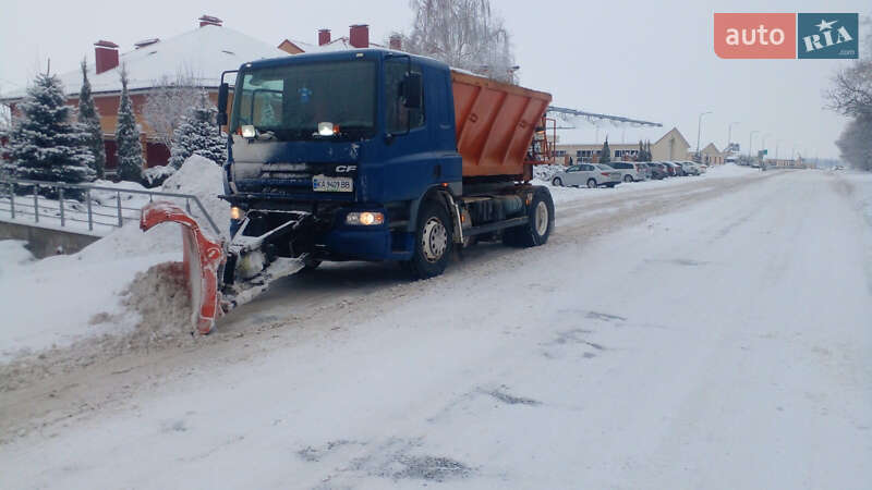 Тягач DAF FT 2007 в Лубнах
