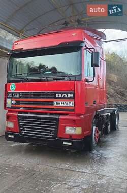 Тягач DAF FT 2002 в Городку