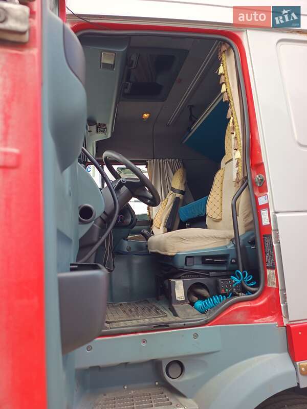 Тягач DAF FT 2005 в Городку