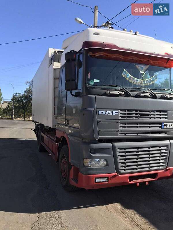 Контейнеровоз DAF FT 2006 в Миколаєві
