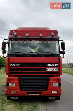Тягач DAF FT 2002 в Кременчуге