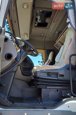 Тягач DAF FT 2006 в 