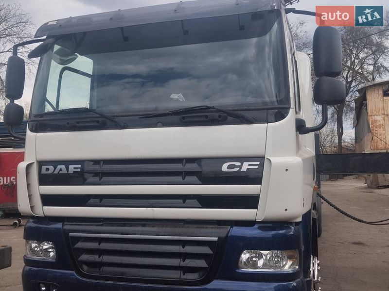 Контейнеровоз DAF FT 2012 в Запоріжжі