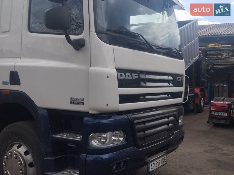 Контейнеровоз DAF FT 2012 в Запоріжжі