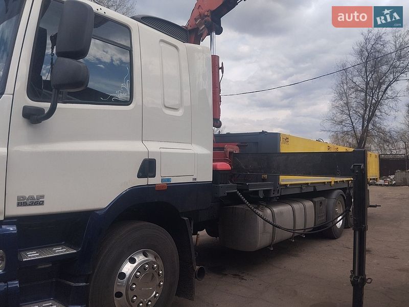 Контейнеровоз DAF FT 2012 в Судовій Вишні